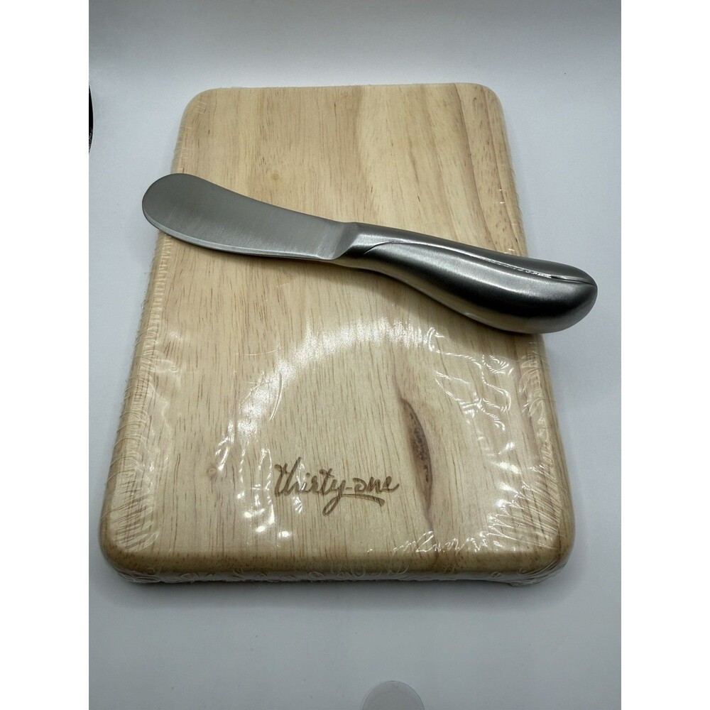 Thirty One 31 NEW Cheese Knife Cutting Board